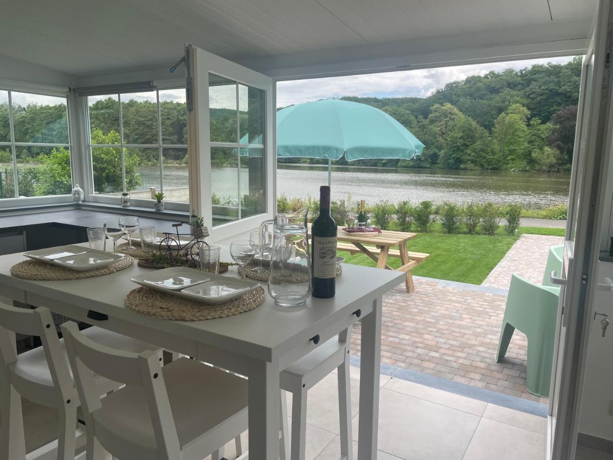 La Petite Maison Au Bord De L'eau Holiday home