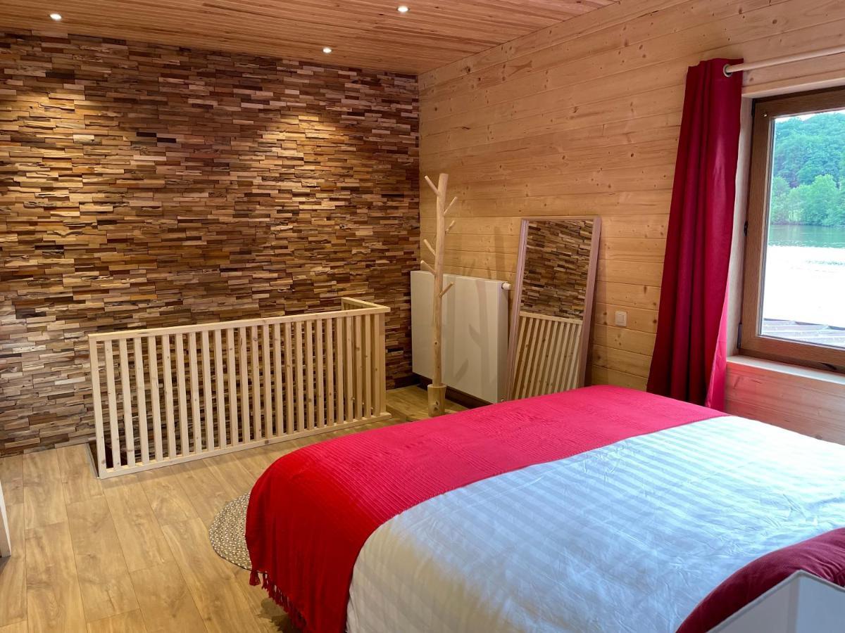 Hébergement de vacances La Petite Maison Au Bord De L'eau Hastiere-par-dela